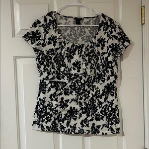 Ann Taylor Black and White Floral Top